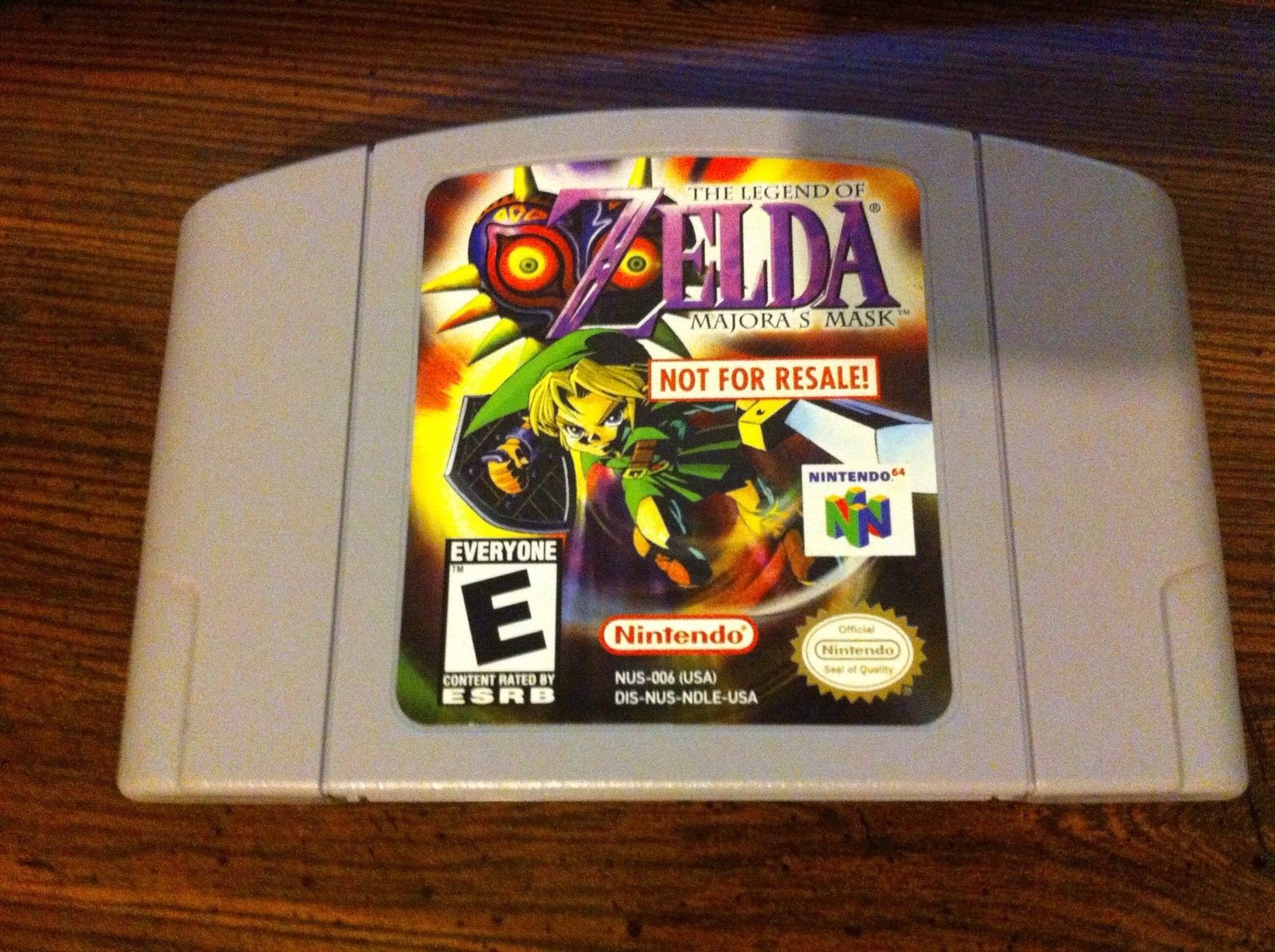 Zelda: The Wind Waker / Ocarina of Time Master Quest CIB Material
